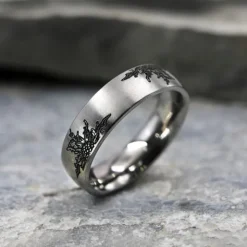 Anillo Titanio con 4 Eguzkilores Personalizable
