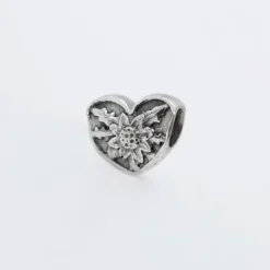 Charm Eguzkilore Corazón Plata