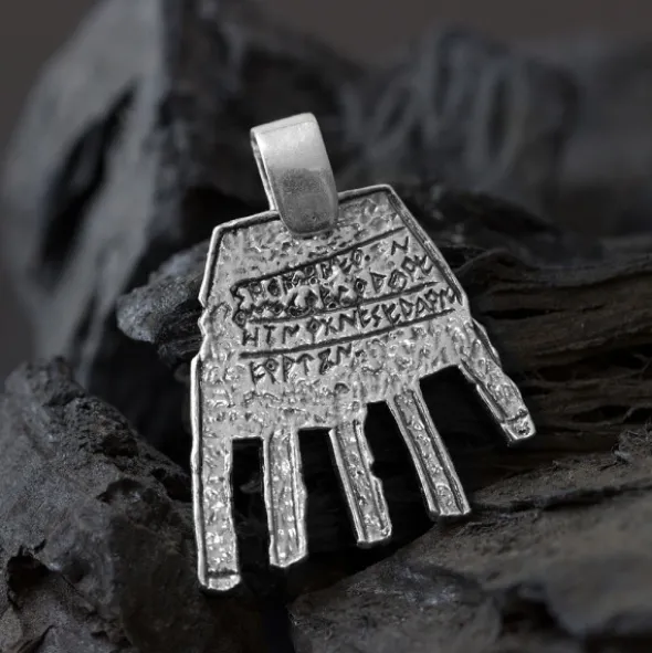 Colgante Mano Irulegi Plata 30mm